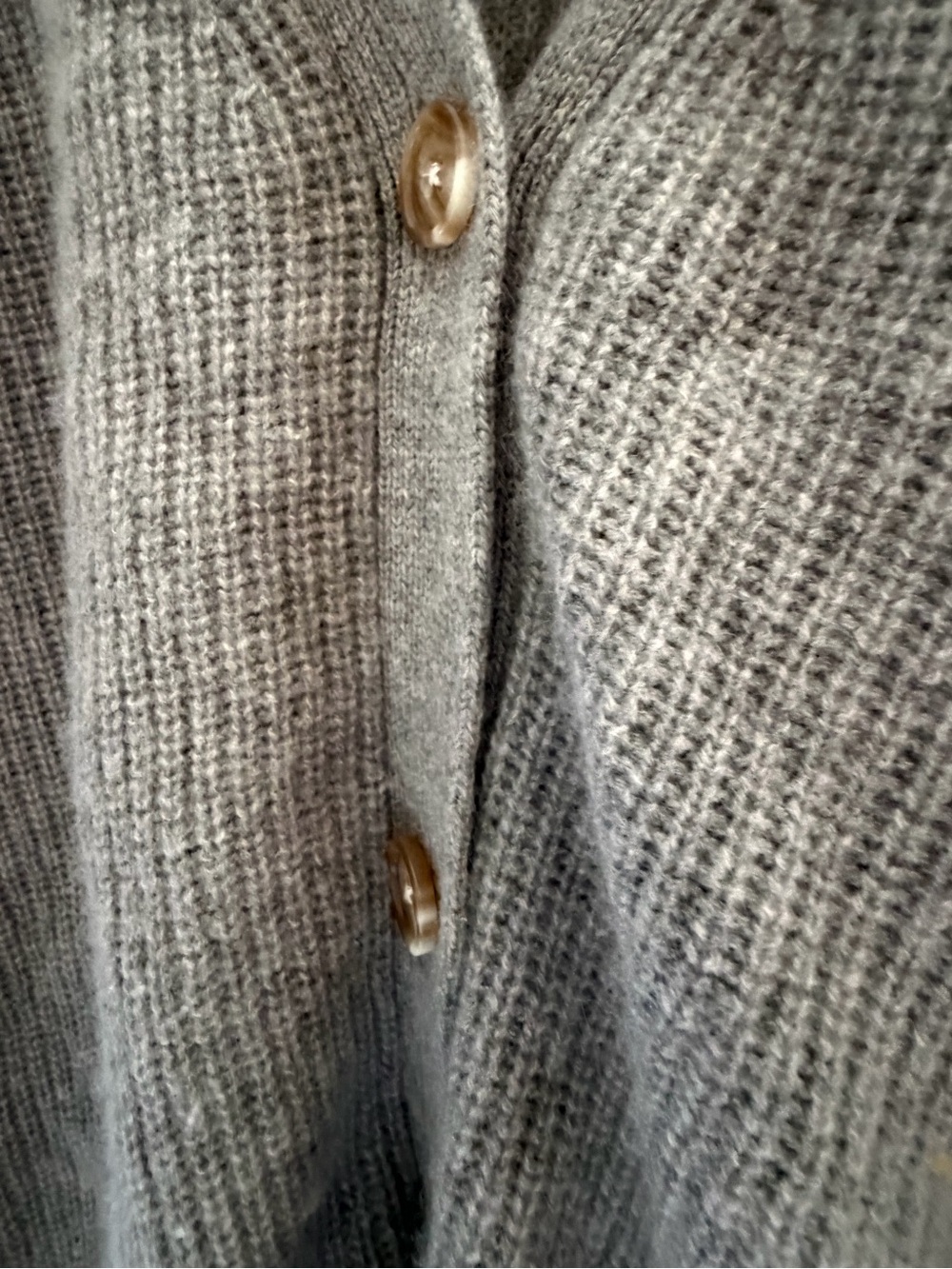 Quince Oversized Gray Cardigan - Picture 4 of 4